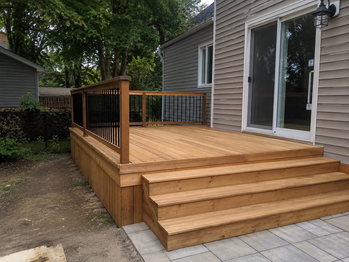 Construction de deck – Laurier Multi Service