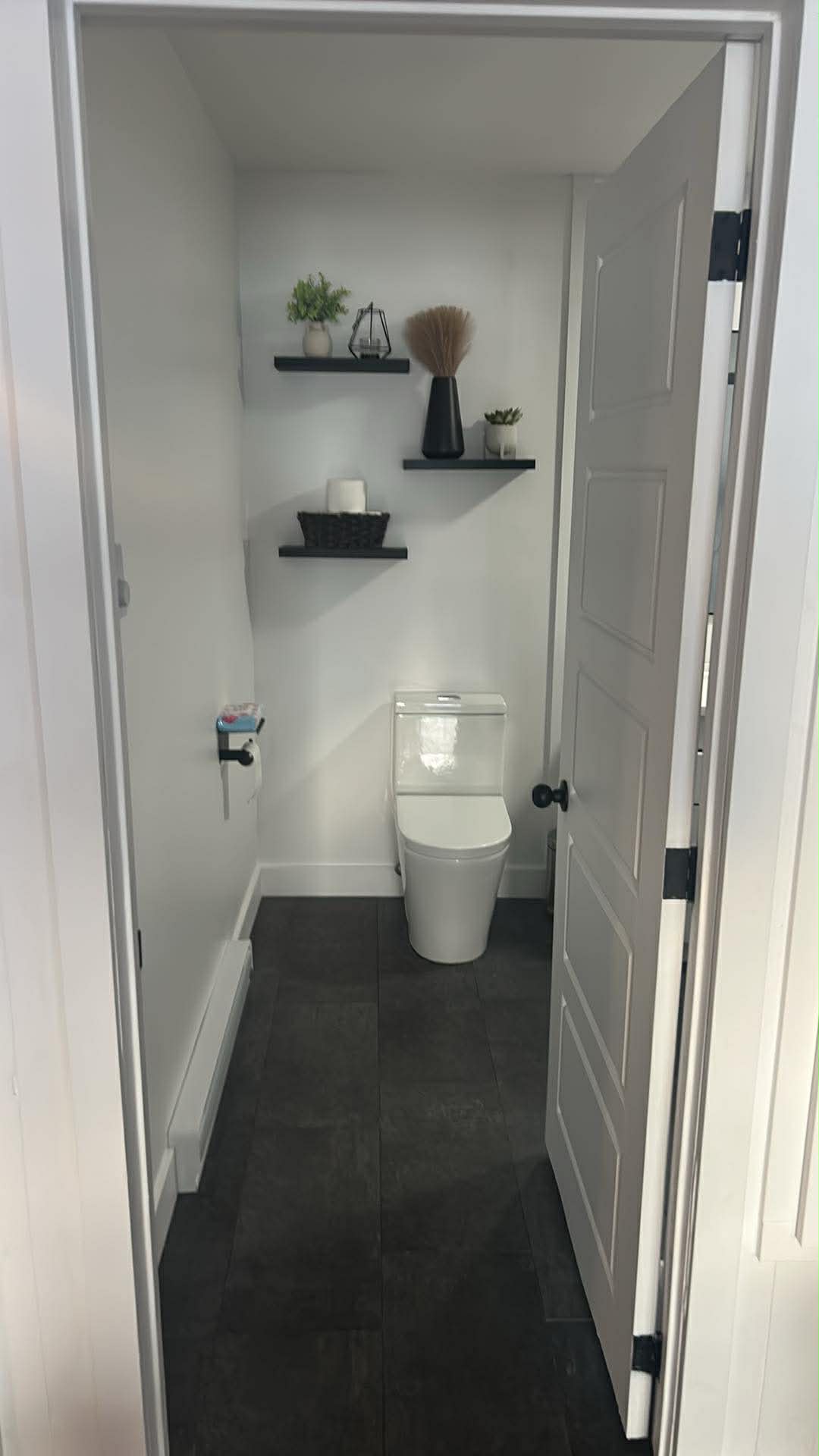 Salle de bain rénovée vue 1